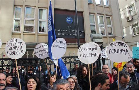 M­a­r­m­a­r­a­ ­İ­l­e­t­i­ş­i­m­­d­e­ ­İ­k­i­ ­A­s­i­s­t­a­n­ ­O­k­u­l­d­a­n­ ­A­t­ı­l­d­ı­